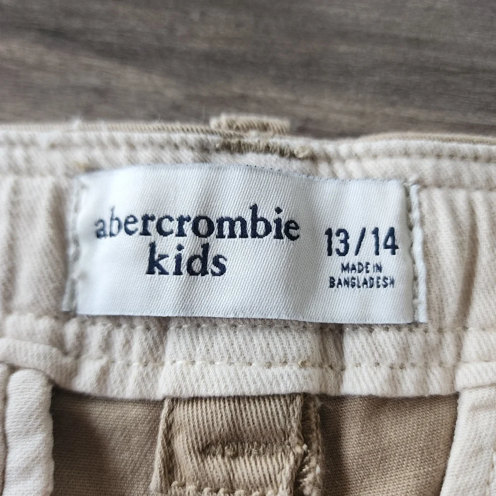Abercrombie Kids Longboard Shorts 13/14 NWT - Picture 15 of 16